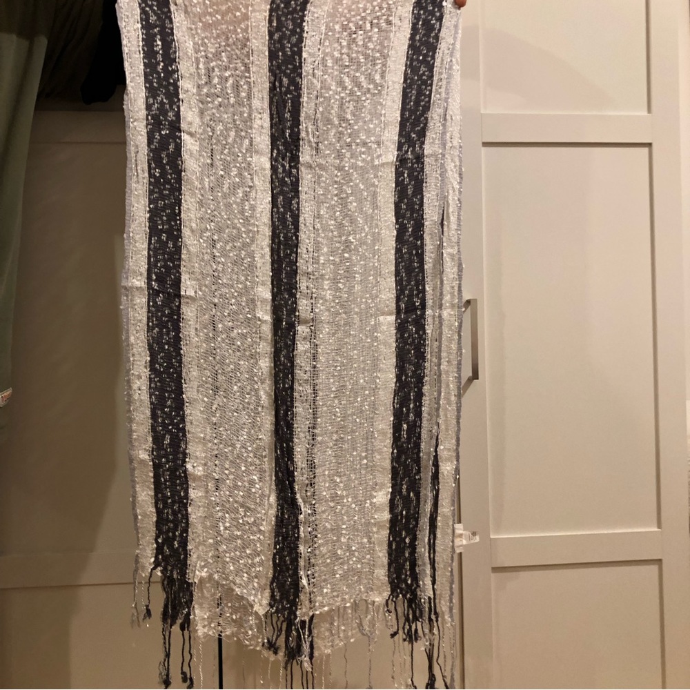 3/$20 Charming Charlie Grey/Silver Scarf
